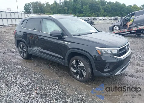 2024 Volkswagen Taos 1.5T Se z USA, uszkodzony, nr VIN 3VVUX7B25RM037822